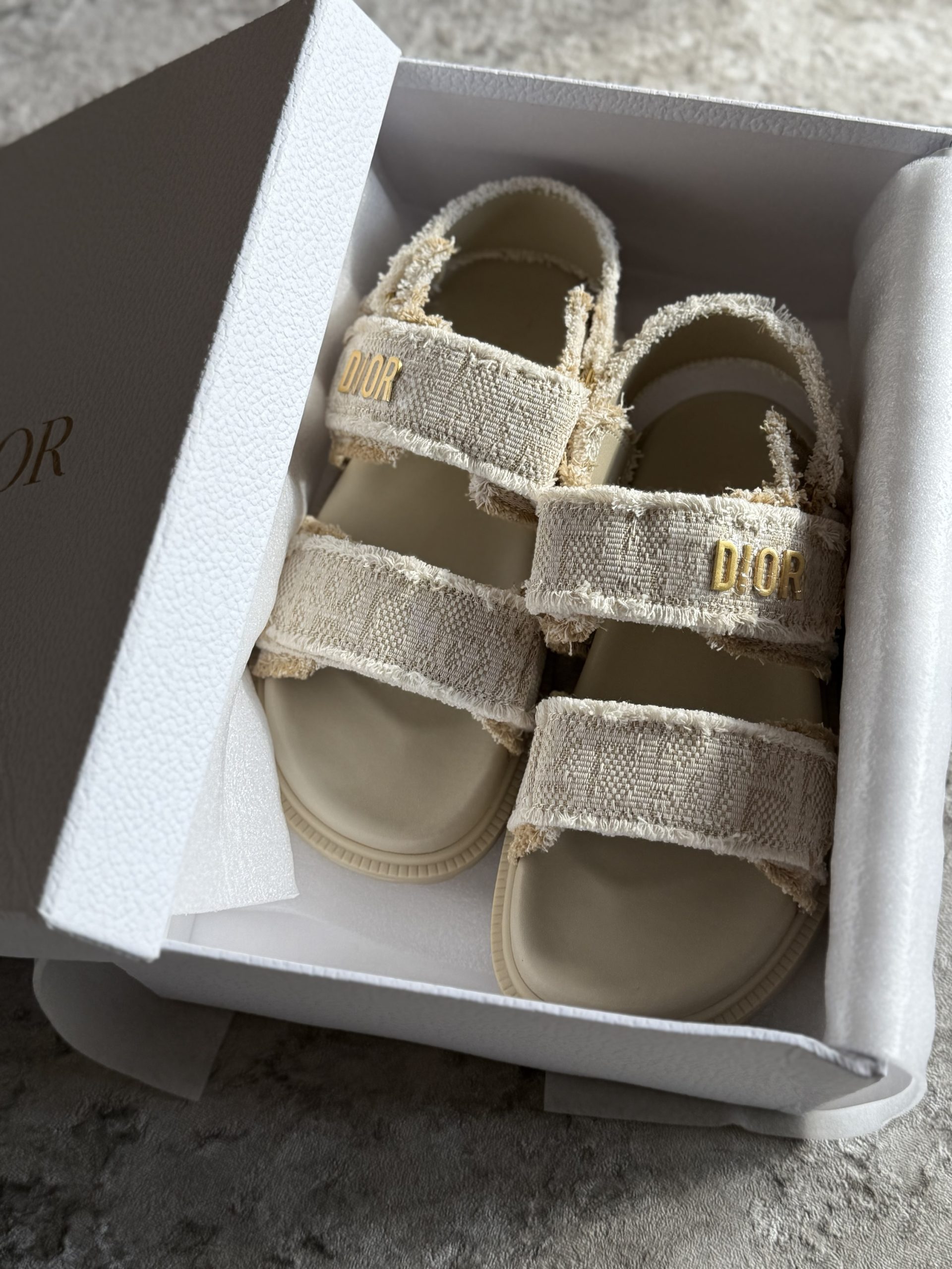 Beige strap sandals