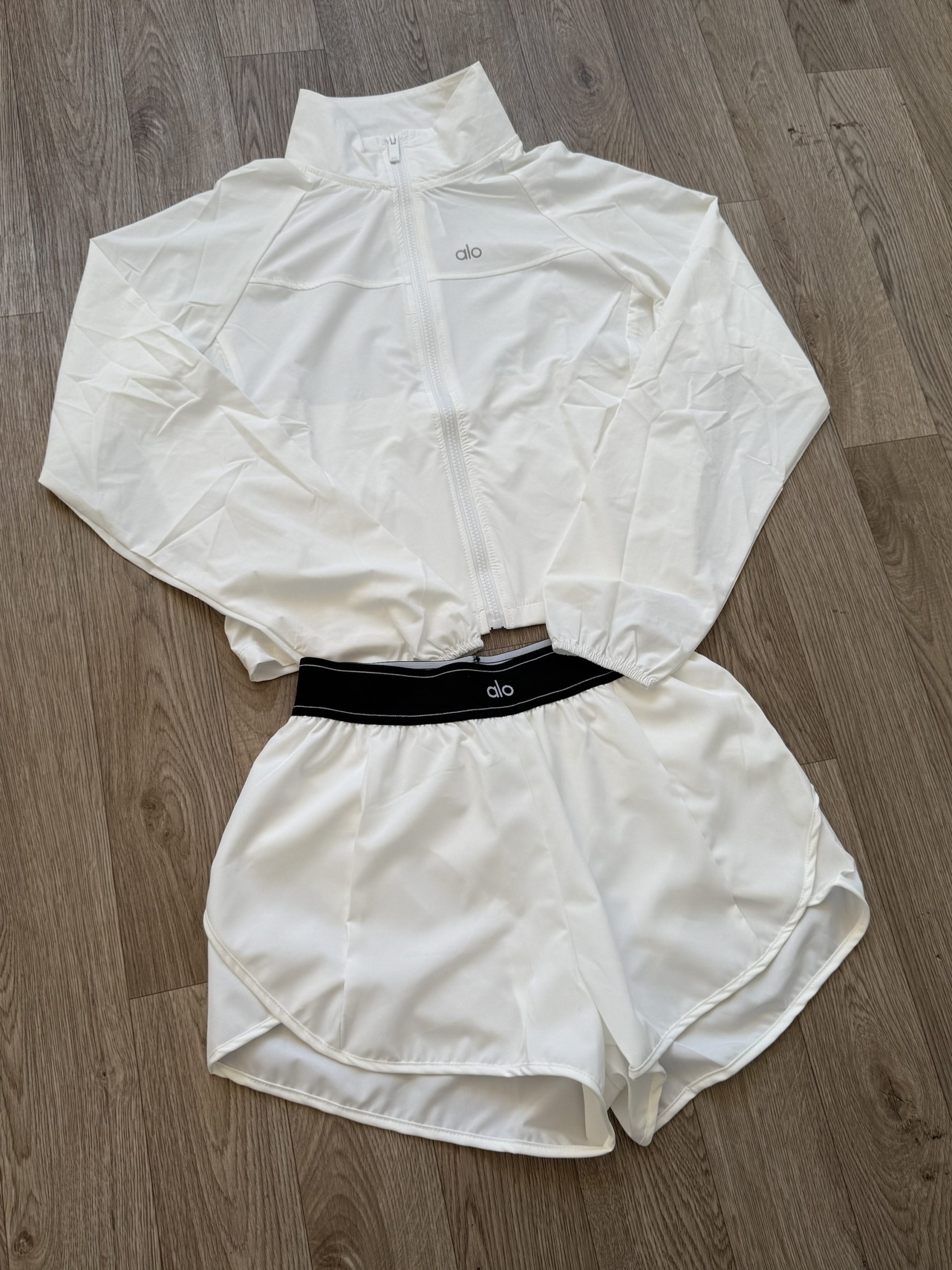 White jacket & shorts set
