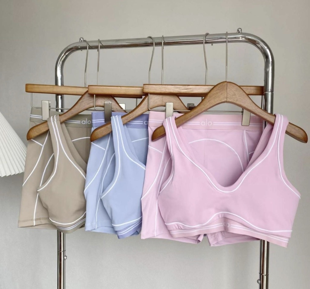 beige, blue & pink shorts set