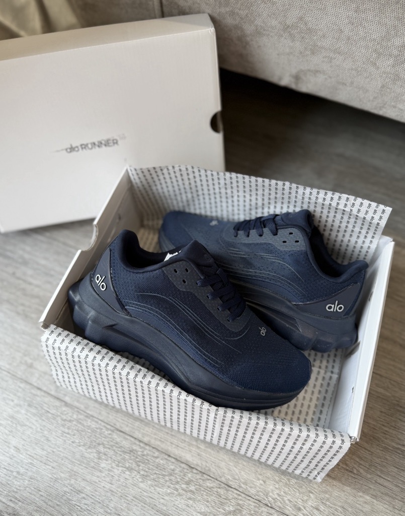 navy trainers