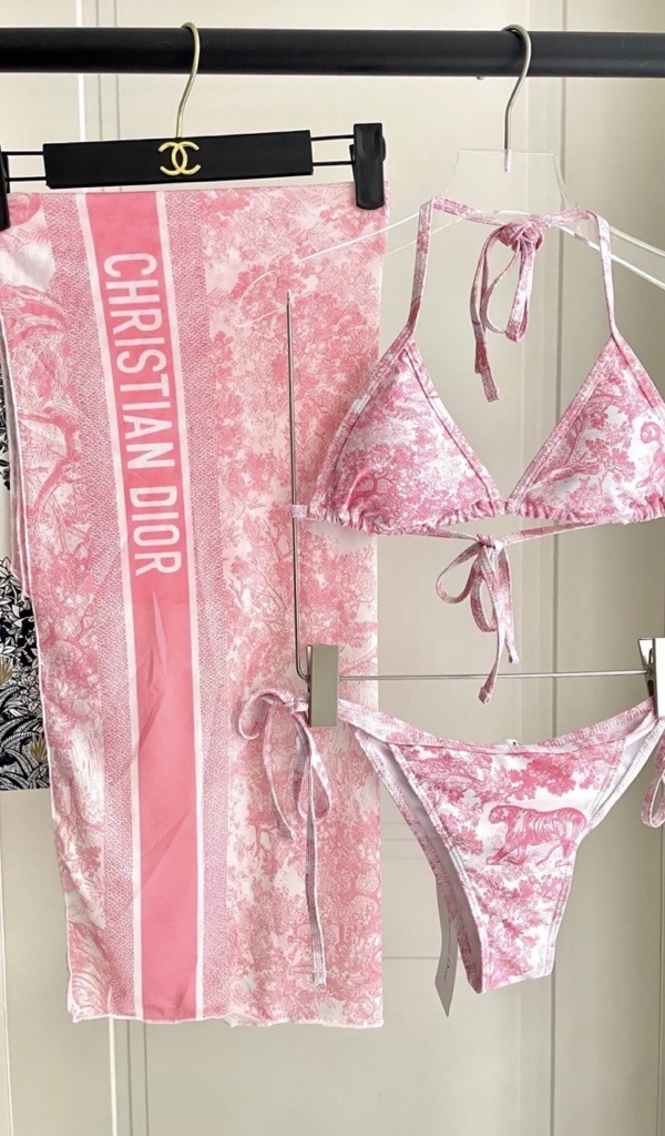 pink bikini & wrap